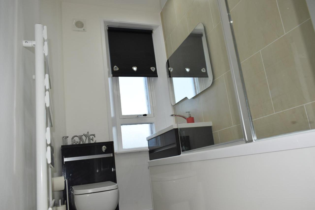 Glasgow Lovely Apartment D&N Buitenkant foto